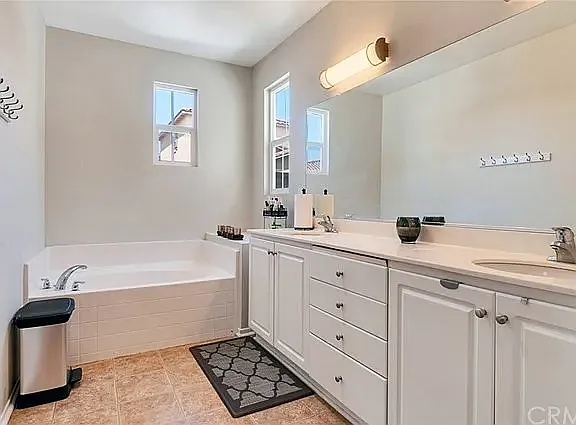 277 Bloomington Ave #130 — Photo 8