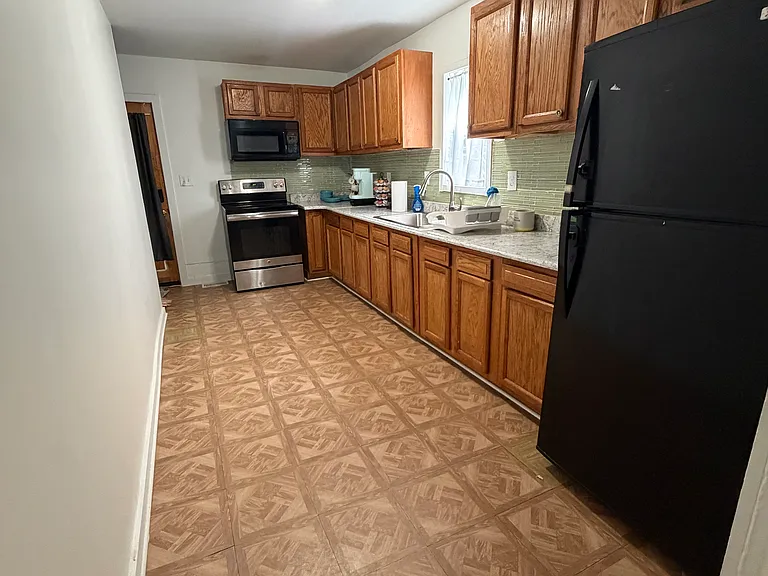 240 Wellington St SW #2 — Photo 18