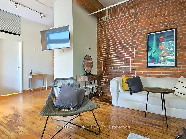 121 Prescott Ave #12 — Photo 22