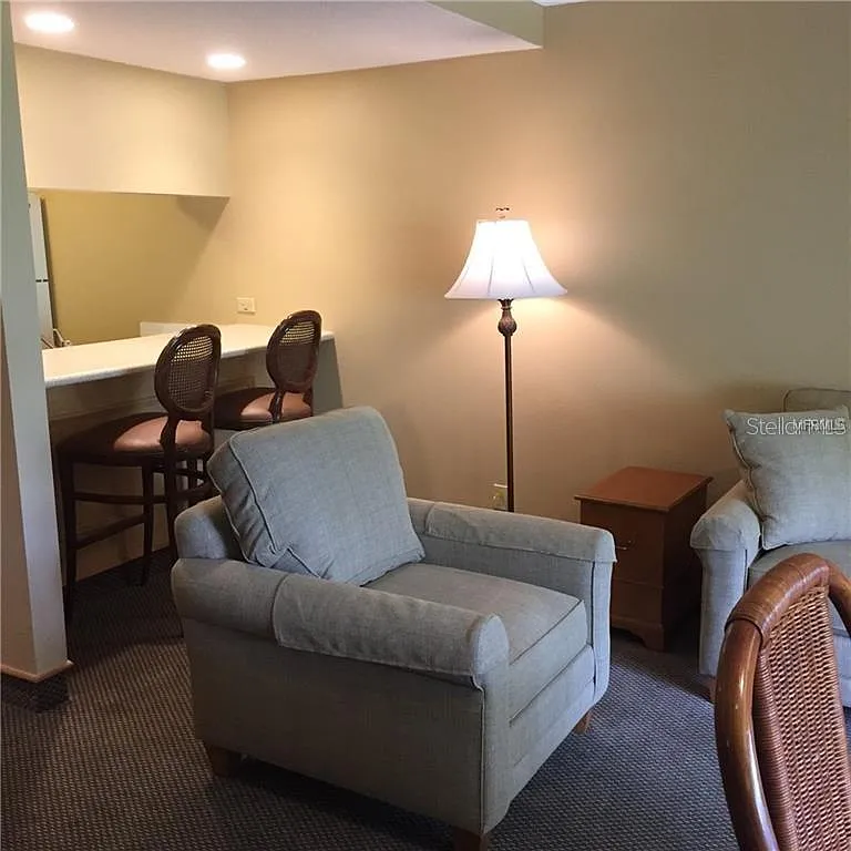 Studio, 1.0 bath, 610 sqft, $1,300 — Photo 4