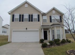 812 Woodlake Dr, Greensboro, NC 27406