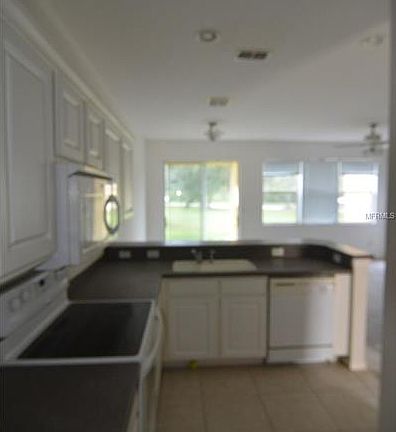 3rd image of 19262 Stone Hedge Dr