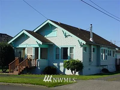 414 E Street photo 1