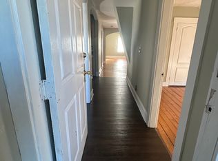 133 Ridge St APT 3, Fall River, MA 02721