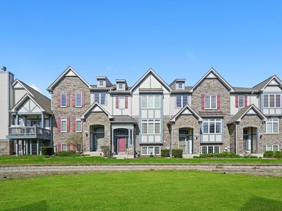 303 Sype Dr, Carol Stream, IL, 60188
