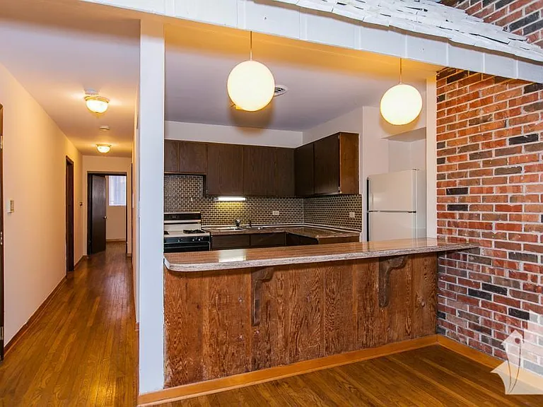 877 W Lill Ave #D2 — Photo 2