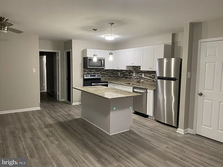 6220 Edsall Rd #401 — Photo 2