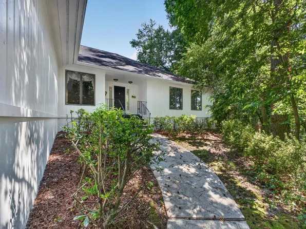 5 Burden Cir, Aiken, SC 29803