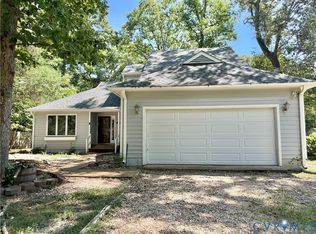1717 Stone River Rd, North Chesterfield, VA 23235