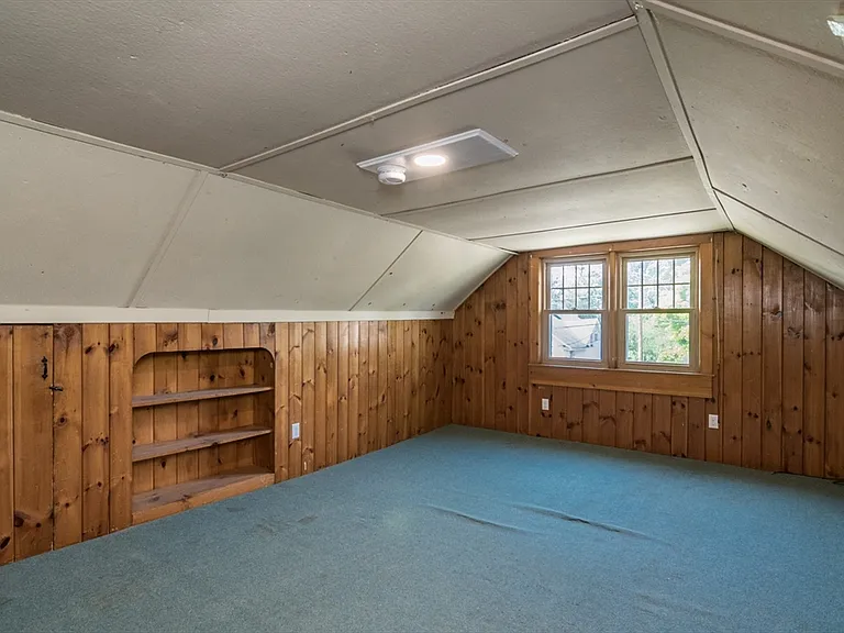 47 Pleasant St #1 — Photo 18