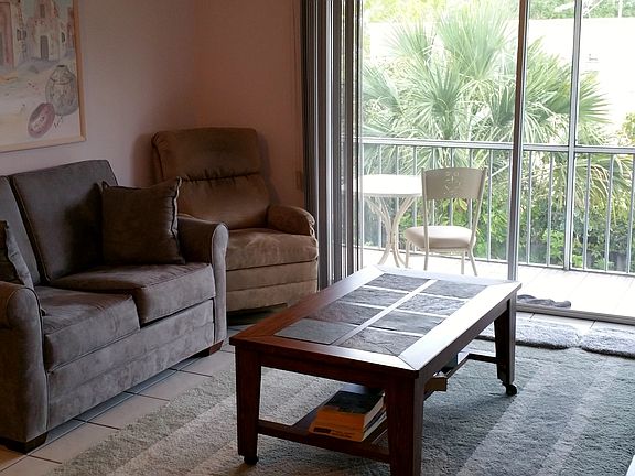 2nd image of 2161 NE 68th St APT 328