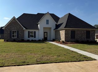 9504 Frenchmen, Shreveport, LA 71106