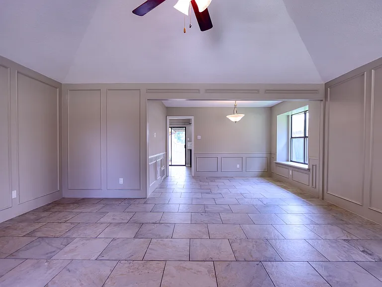 1766 Arledge — Photo 12