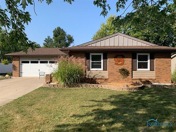 2nd image of 316 W Arthur Dr