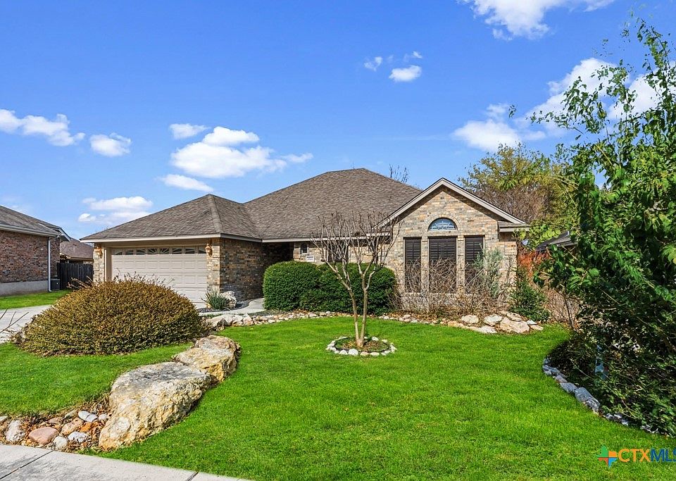1st image of 2620 Foresthaven Dr