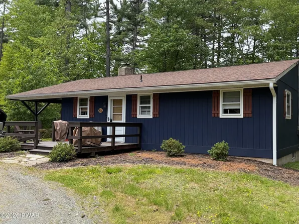 105 Cottage Rd, Tafton, PA 18464
