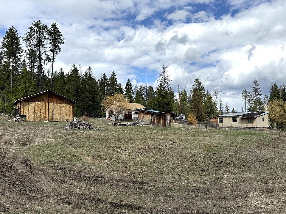 1st image of 7 Hazel Ln
