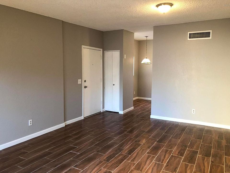 1st image of 2844 E Marconi Ave APT 102