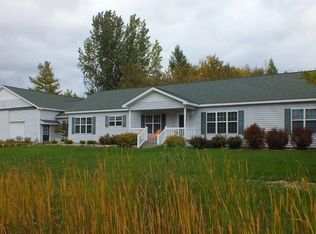 307 Rivershore Dr, Elk Rapids, MI 49629