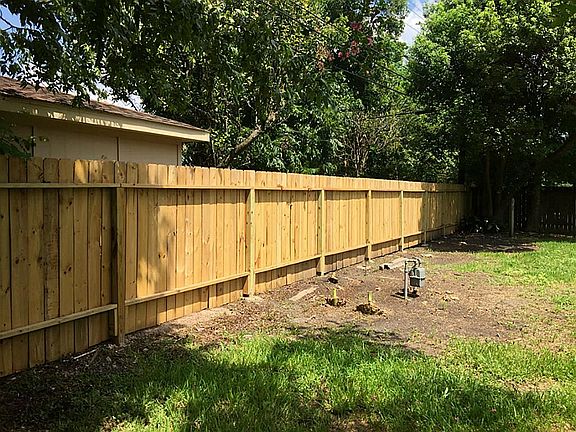 4th image of 5802 Burlinghall Dr