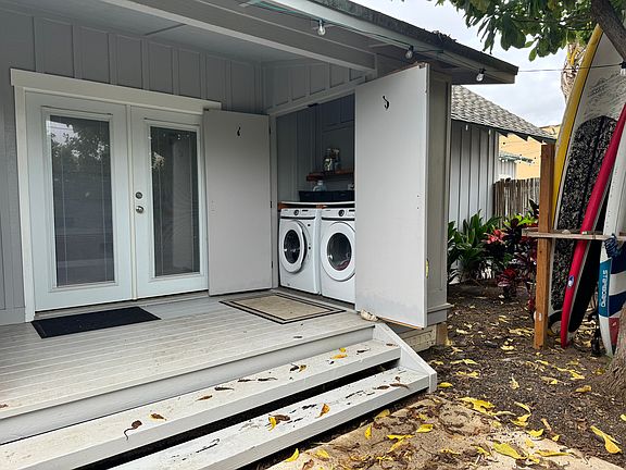 2nd image of 543 Kainalu Pl #2