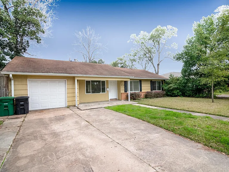 9718 Pine Lake Dr — Photo 30