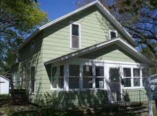 119 E Sycamore St, Wayland, MI 49348