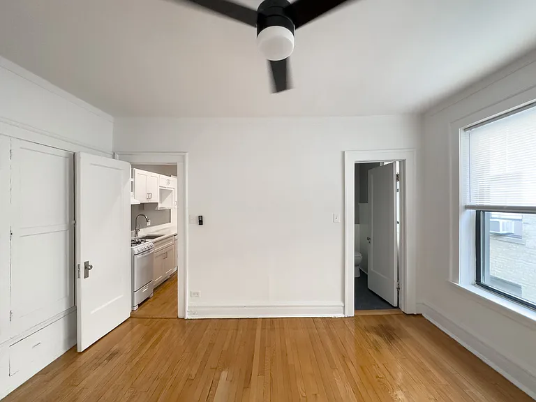 441 W Melrose St #B3 — Photo 19