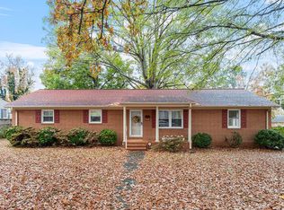 2409 Lacy St, Burlington, NC 27215