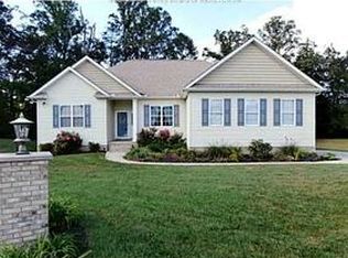 113 Manor Way, Winfield, WV 25213
