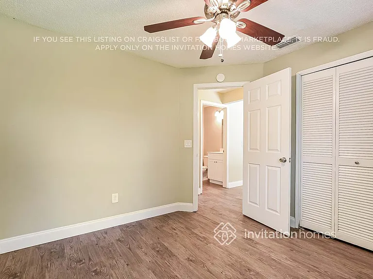 9472 Brackin St — Photo 12