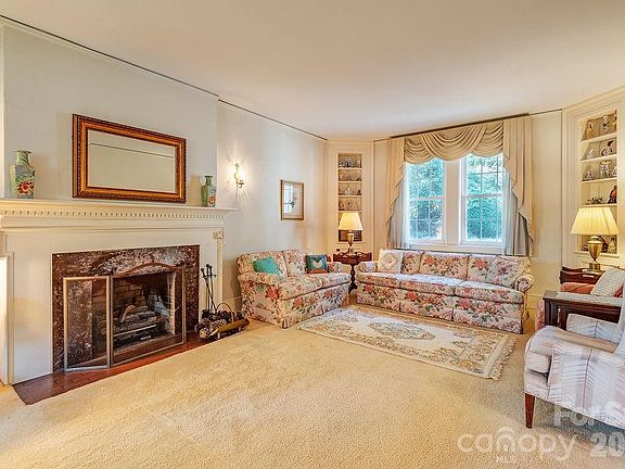 5th image of 88 Bear Creek Rd