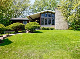 700 Lexington Ave, Roselle, IL 60172