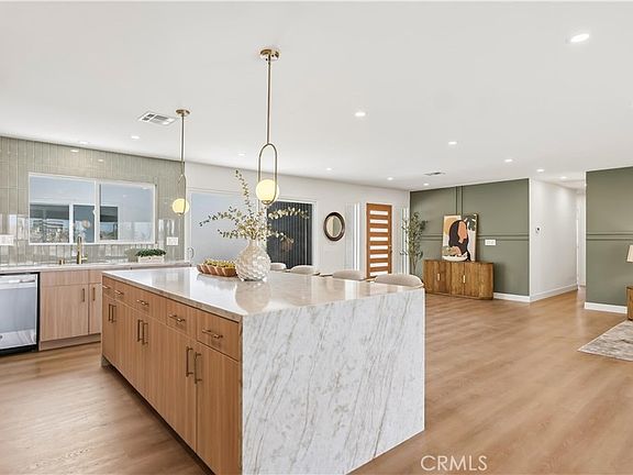5th image of 18023 Amargoso St