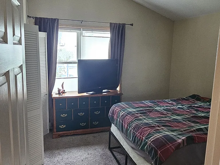 5323 E Courtney Ave — Photo 6
