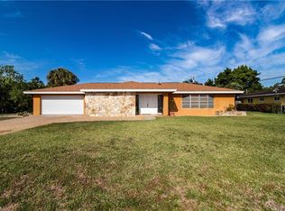 1405 Covington Cir W, Fort Myers, FL 33919