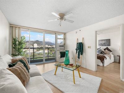215 N King St APT 1206, Honolulu, HI, 96817
