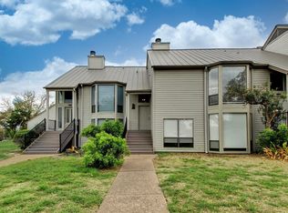 105 World Of Tennis Sq, Austin, TX 78738