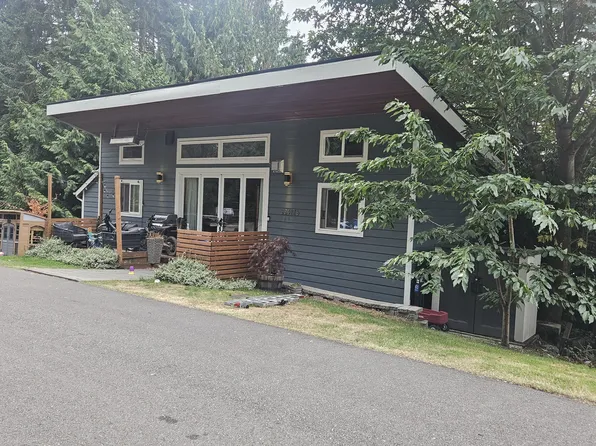 22417 91st Ave W #B, Edmonds, WA 98026