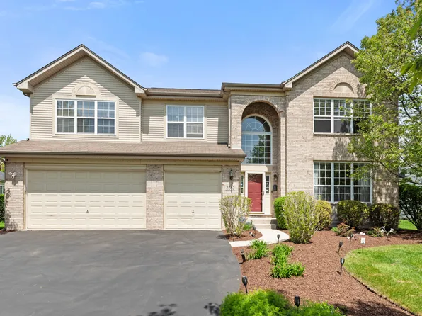 2262 Janice Ln, Bolingbrook, IL 60490