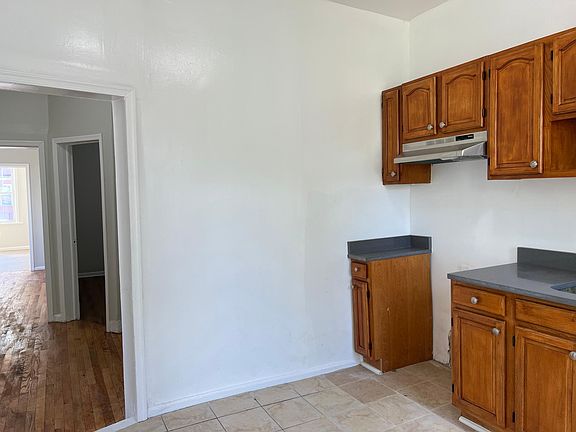 2nd image of 29 Van Cleef St #1