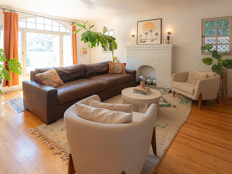 334 Crest Ave — Photo 8