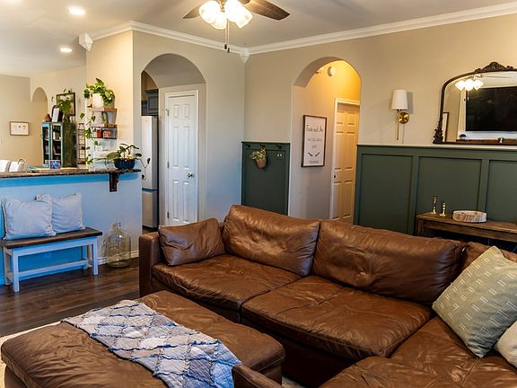5th image of 729 Shepherd Cir