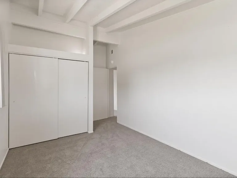6500 Channing Dr — Photo 2