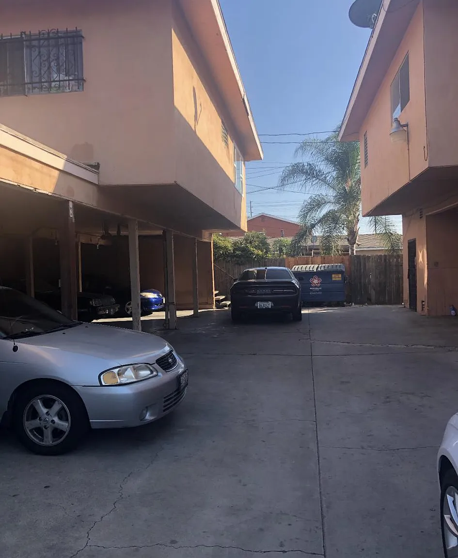 1 bed, 700 sqft, $1,795 — Photo 2