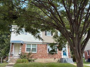 5804 Shoshone Dr, Oxon Hill, MD 20745