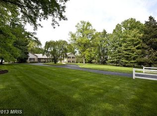 9020 Bronson Dr, Potomac, MD 20854