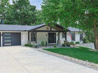 8702 Appleknoll Ln, Cincinnati, OH 45236