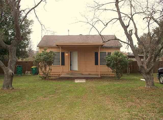 1st image of 4801 Olive St
