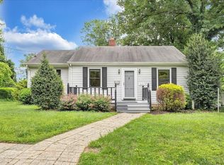 1512 Liggates Rd, Lynchburg, VA 24502